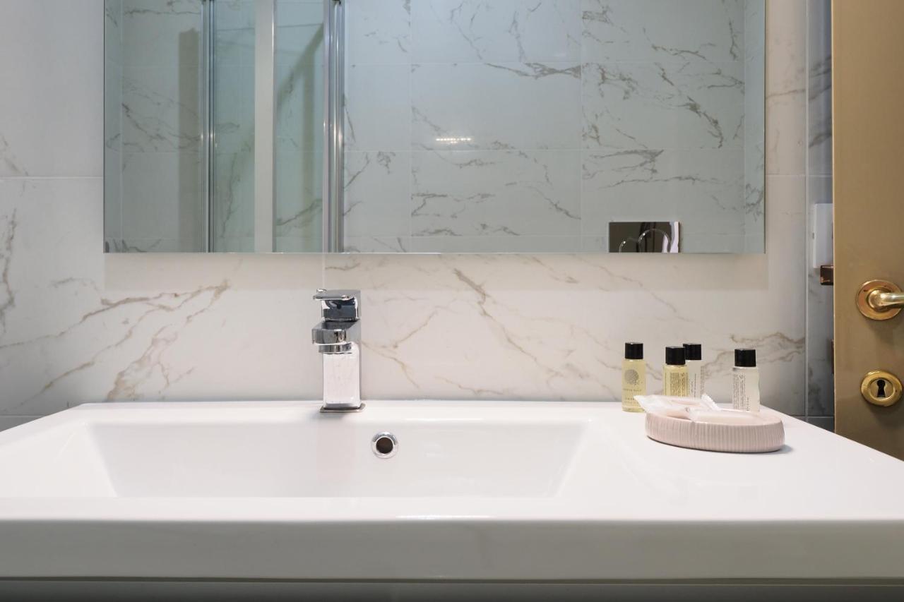 Duomo Luxury Apartment - One Bed 밀라노 외부 사진